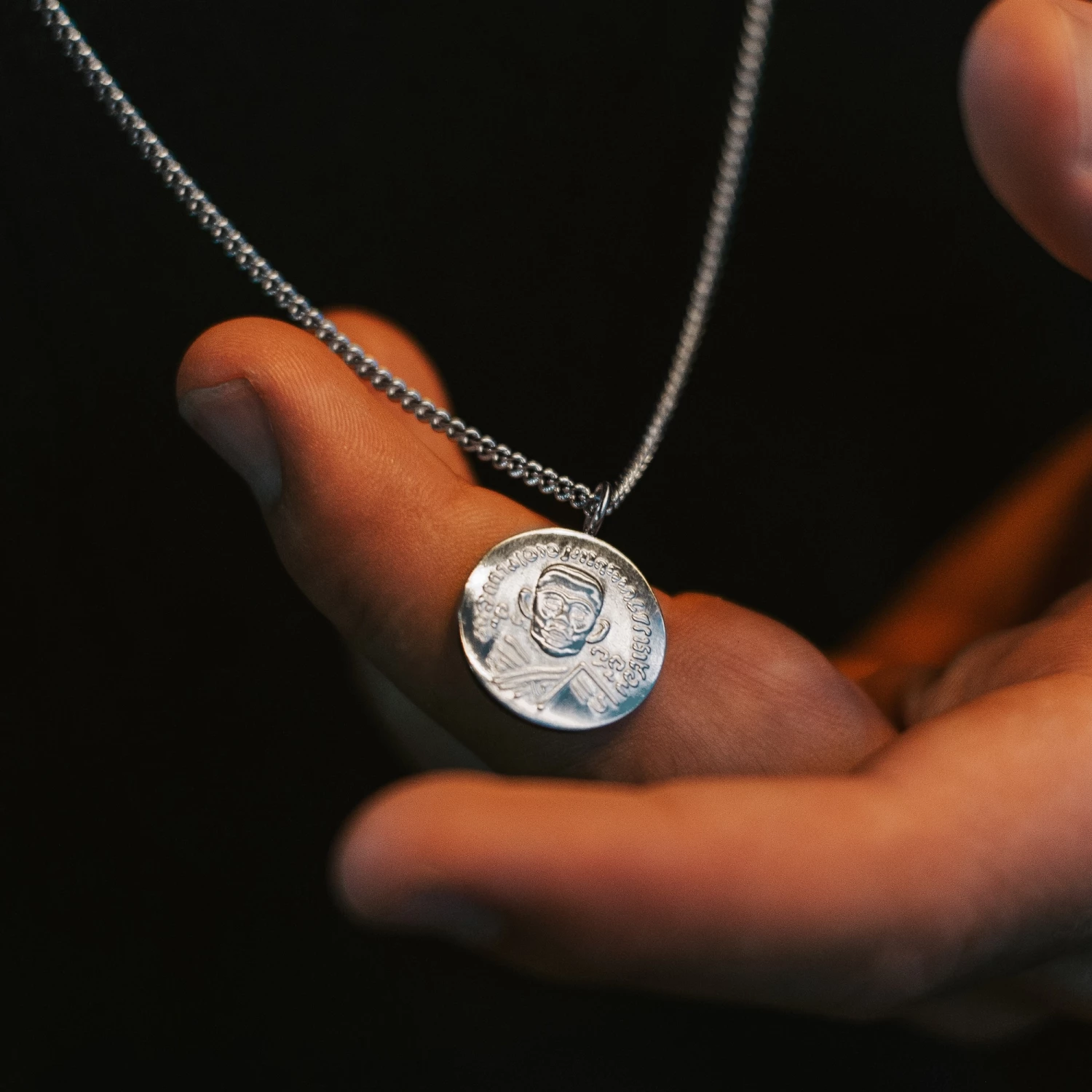 Lucleon Iconic | Silver-Tone Stainless Steel Hindu Curb Chain Necklace 7 Lucleon Iconic | Silver-Tone Stainless Steel Hindu Curb Chain Necklace - Image 5