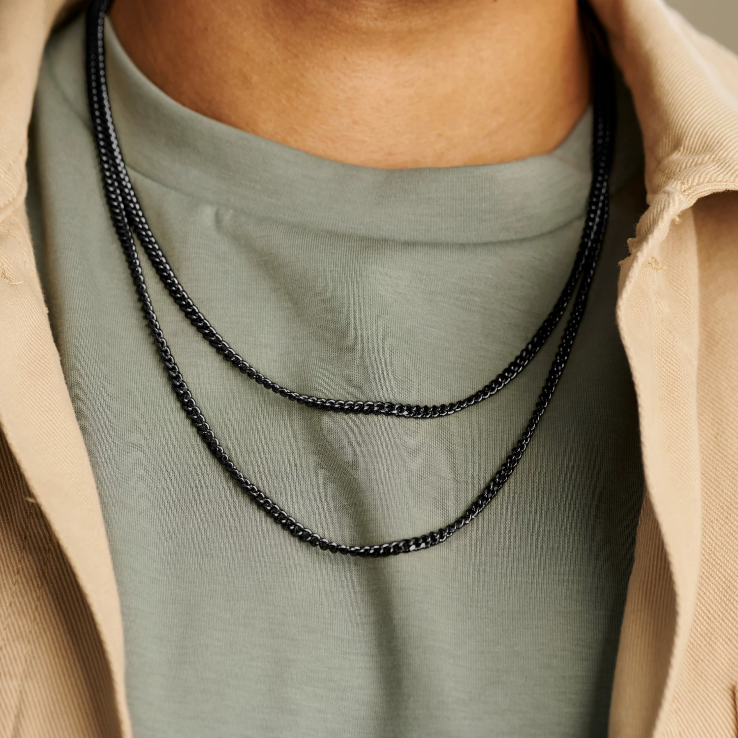 Arkai Rico | 3 mm Black Stainless Steel Double Layered Curb Chain Necklace 5 Arkai Rico | 3 mm Black Stainless Steel Double Layered Curb Chain Necklace - Image 3