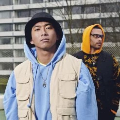 Otsu Egan | Silver-Tone Stainless Steel Handcuff Box Chain Necklace -MEN NECKLACES shop jwm otes drop 25143 25139 michael doroc nathan grant 1x1 1