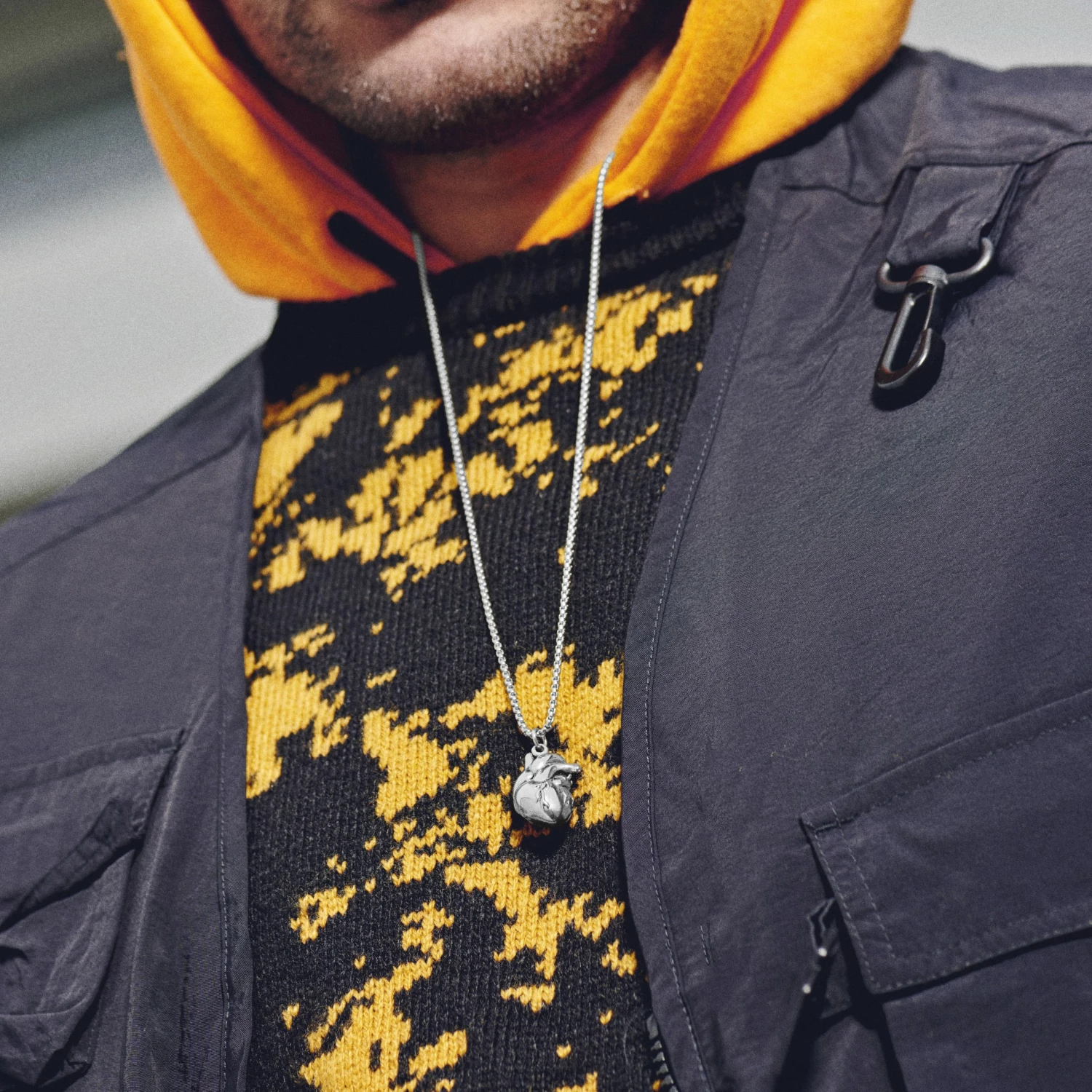 Otsu Egan | Silver-Tone Stainless Steel Heart Box Chain Necklace 4 Otsu Egan | Silver-Tone Stainless Steel Heart Box Chain Necklace - Image 2