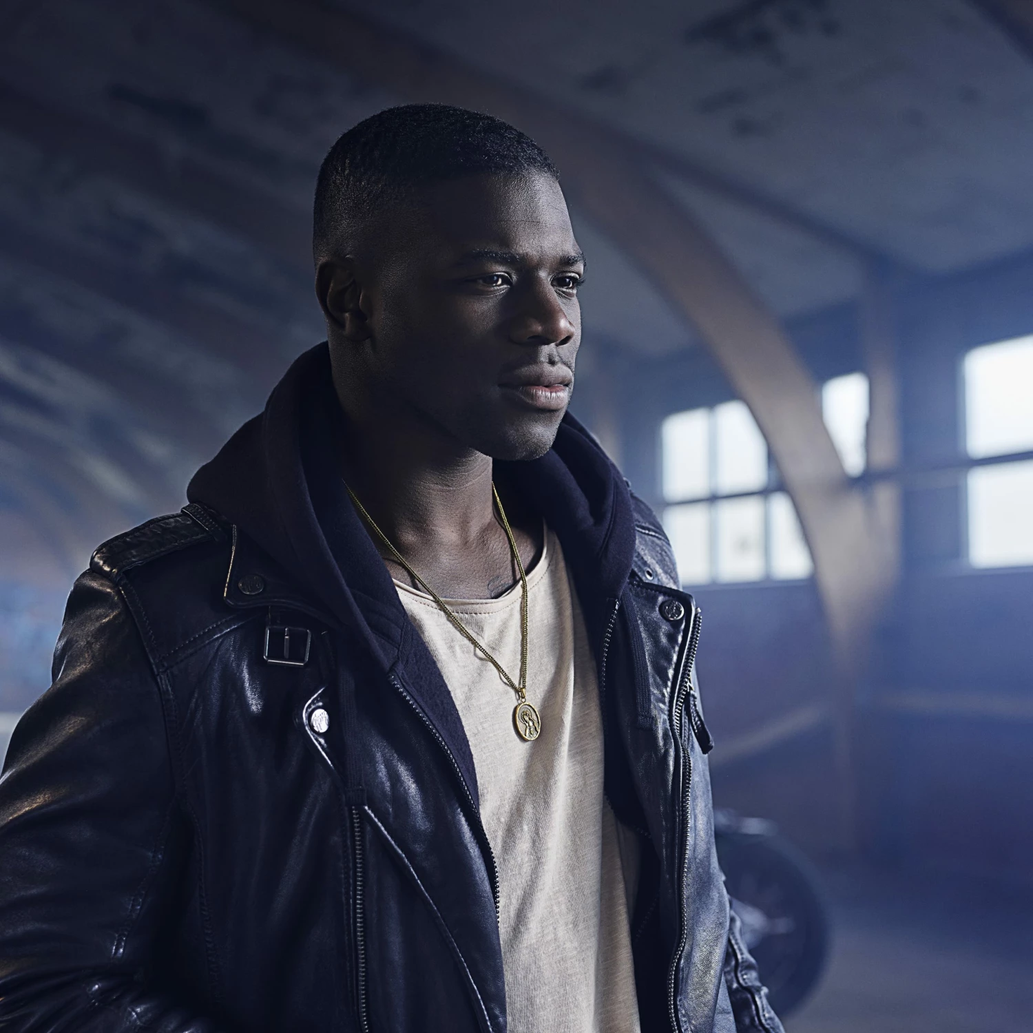 Lucleon Sanctus | Vintage Gold-Tone Immaculate Heart of Mary Wheat Chain Necklace 5 Lucleon Sanctus | Vintage Gold-Tone Immaculate Heart of Mary Wheat Chain Necklace - Image 3