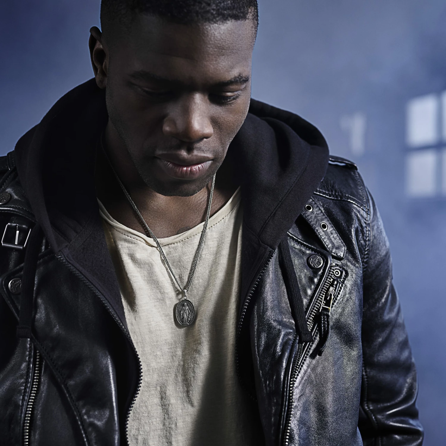 Lucleon Sanctus | Vintage Silver-Tone Stainless Steel Miraculous Medal Wheat Chain Necklace 4 Lucleon Sanctus | Vintage Silver-Tone Stainless Steel Miraculous Medal Wheat Chain Necklace - Image 2