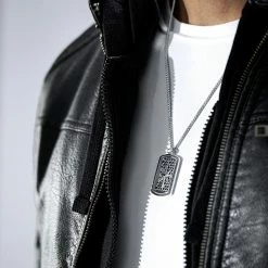 Lucleon Icarus | Silver-Tone Stainless Steel Star Spinning Inner Dog Tag Box Chain Necklace -MEN NECKLACES shop rst ll icarus dogtags productpage 24659 bjoernvalentine 2 2