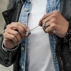 Lucleon Iconic | Silver-Tone Stainless Steel Cross Curb Chain Necklace -MEN NECKLACES shop sdfjsdf893525 1