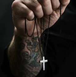 Lucleon Iconic | Black Stainless Steel Cross Curb Chain Necklace -MEN NECKLACES shop ste holn 10002 6 2
